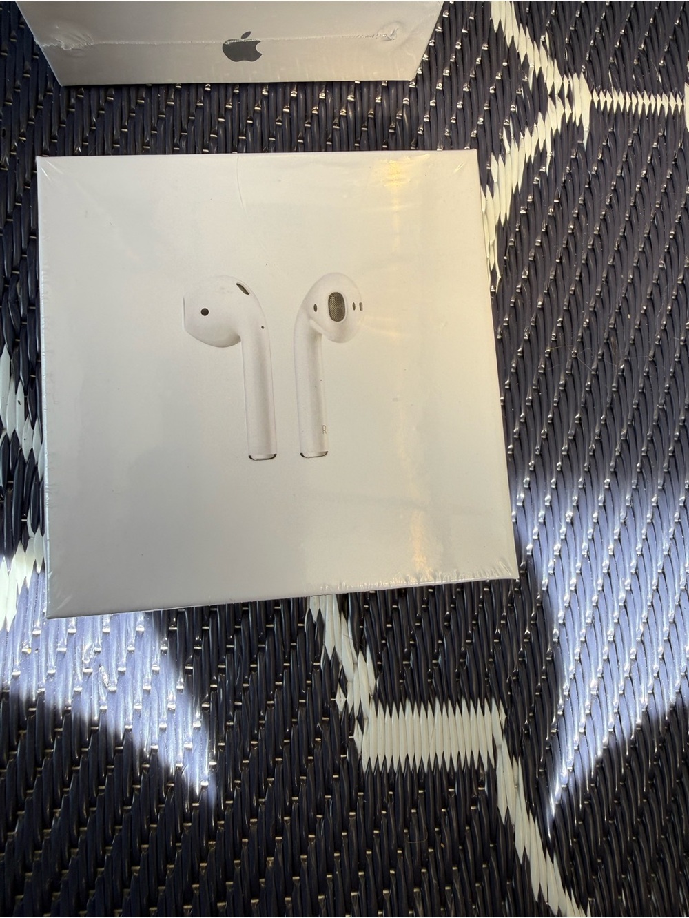 Apple AirPods 2nd Generation